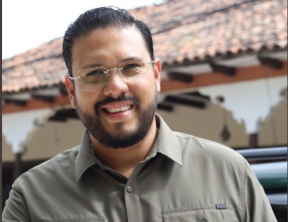 Congressman Rivera accuses LIBRE of using esoteric practices amid growing political polarization
