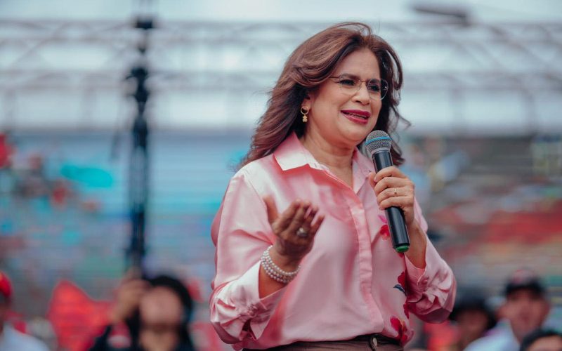 Rixi Moncada’s Poll Decline: Economic Discourse Impact